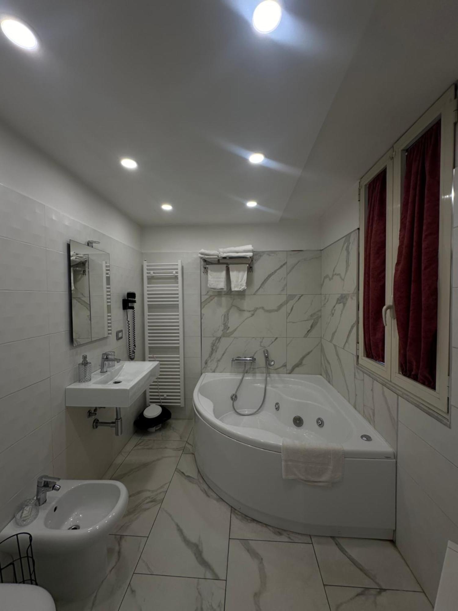 Bed and Breakfast Luxury 2.0 Neapol Zewnętrze zdjęcie
